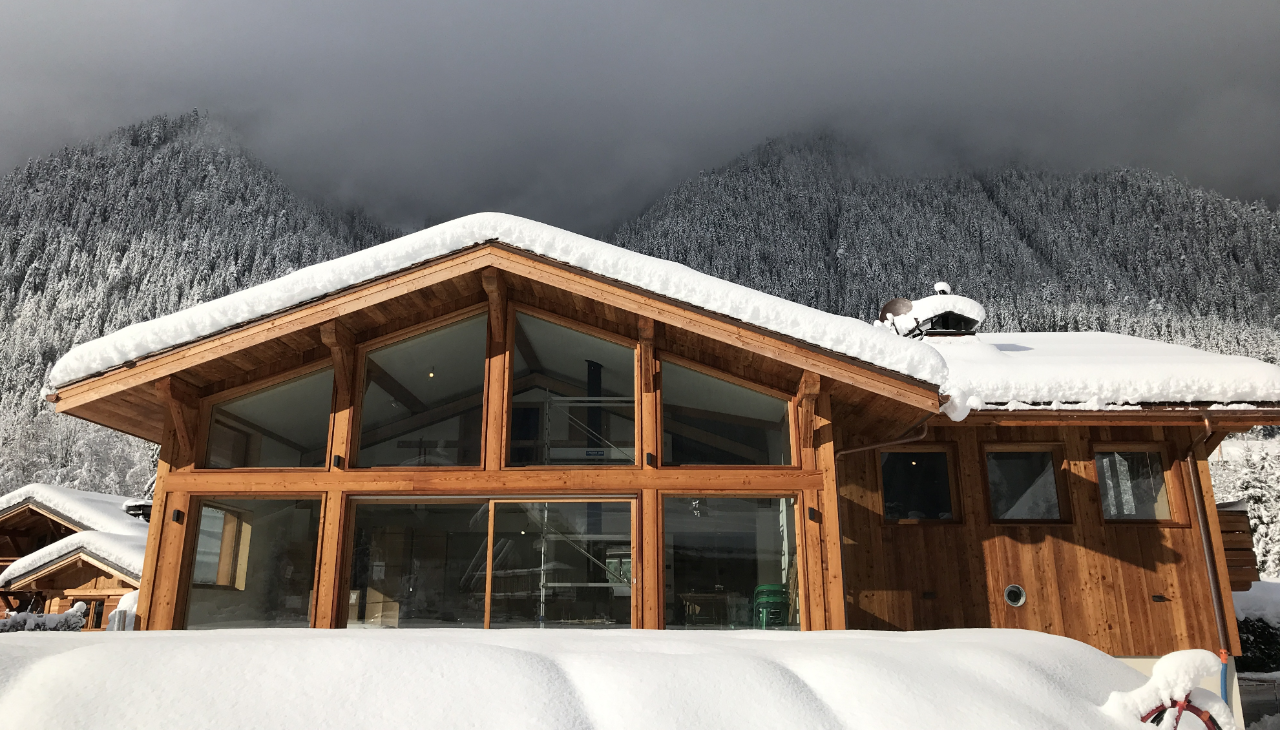 L'Art de Réinventer le Chalet de Montagne : Quand Tradition et Innovation s'entrelacent à Chamonix